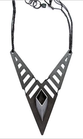 4.3.2.1._Tom_tom_shape_shape_it_up_necklace