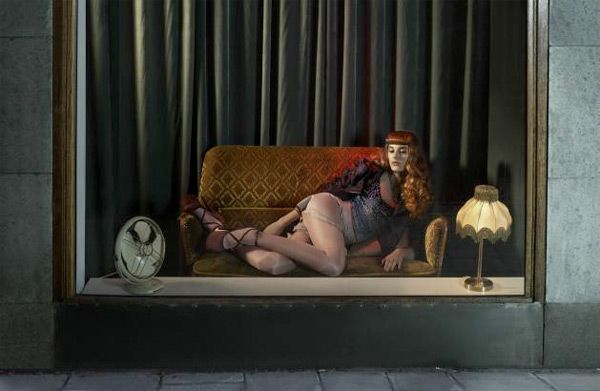 House_of_Dagmar_ss2010_window_3