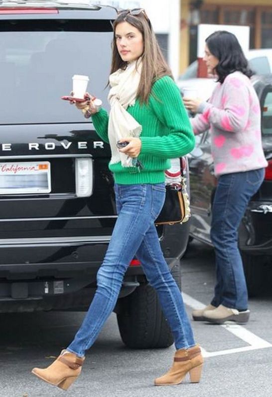 Alessandra Ambrosio in Citizens of Humanity