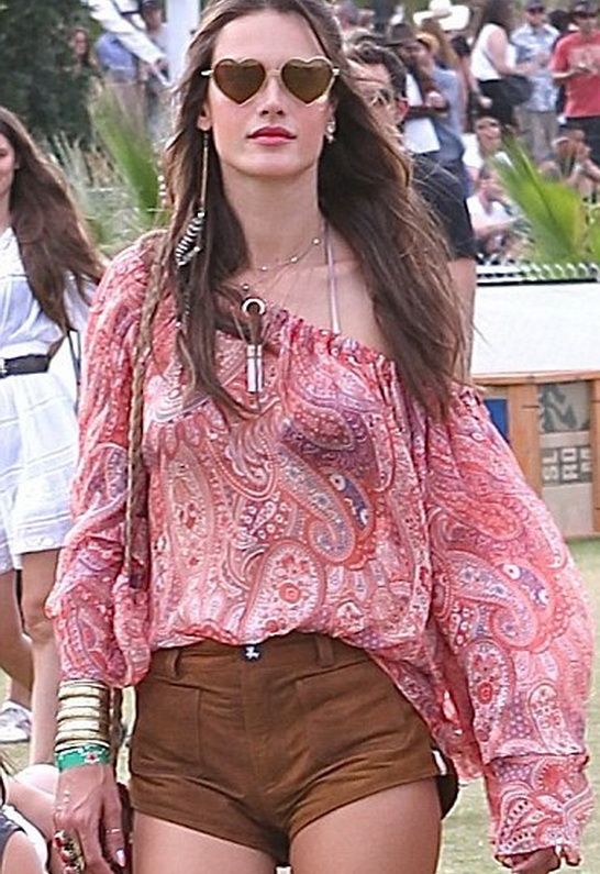 Alessandra Ambrosio in Wildfox Sun