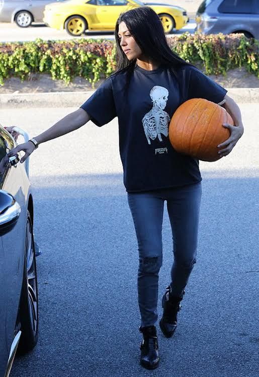 Kourtney Kardashian in Sol Sana