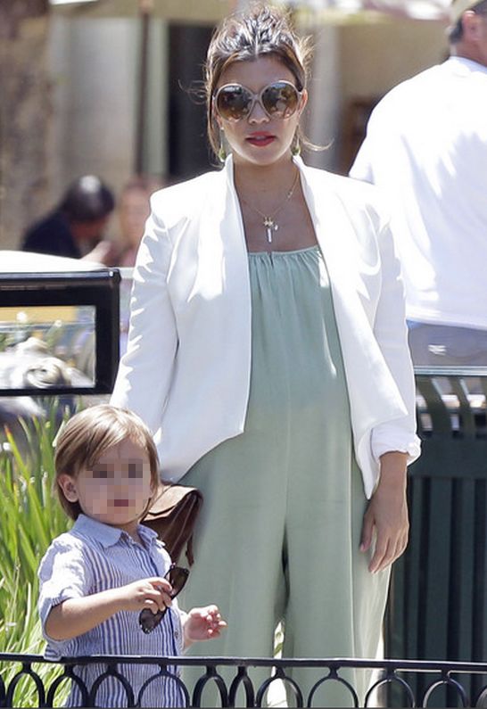 Kourtney Kardashian in Kate Frances