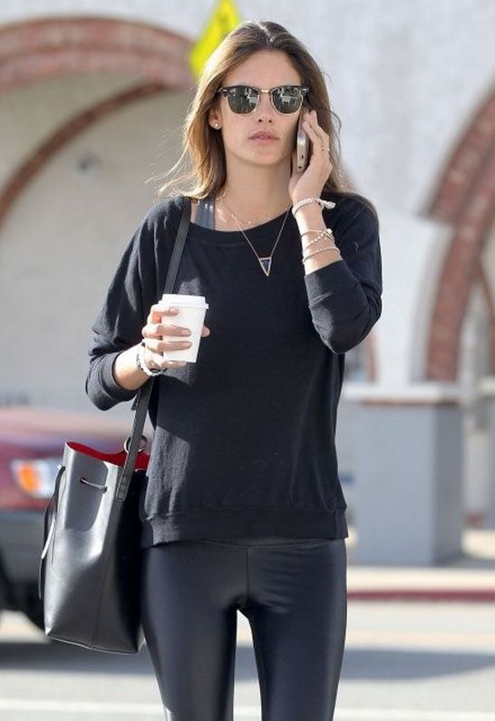 Alessandra Ambrosio in Ray-Ban