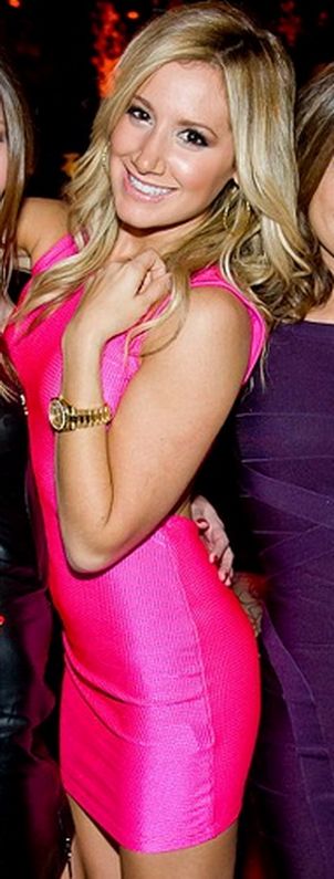 Ashley Tisdale in Brian Lichtenberg