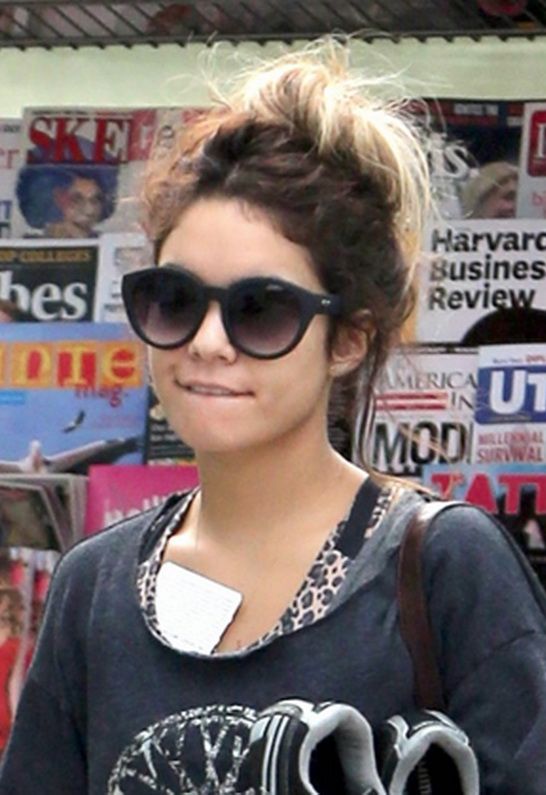 Vanessa Hudgens in Quay Eyewear