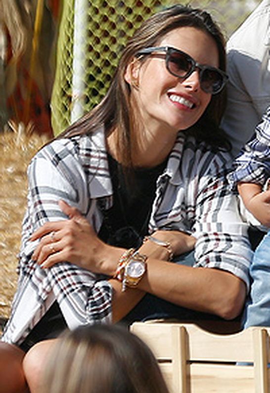 Alessandra Ambrosio in Rails