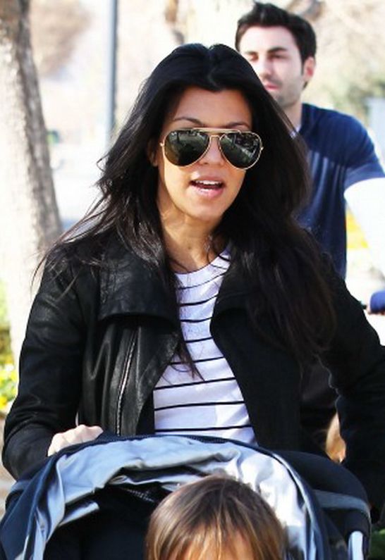 Kourtney Kardashian in Ray-Ban