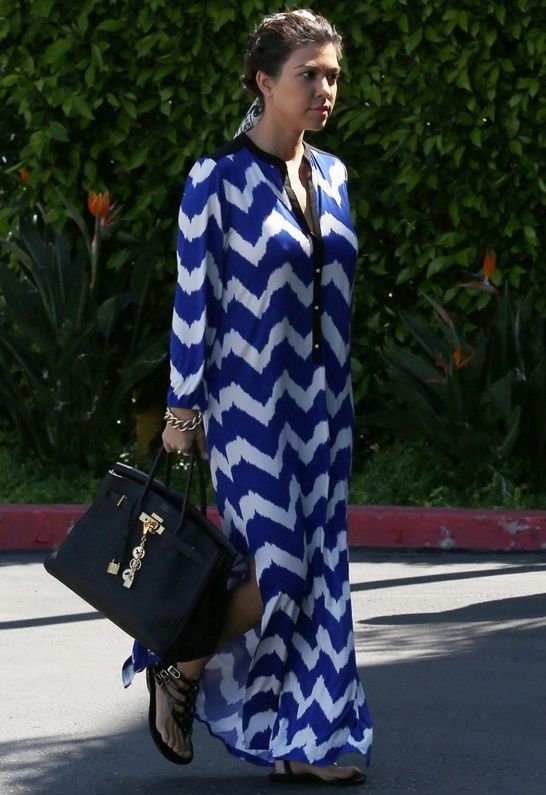 Kourtney Kardashian in T Bags